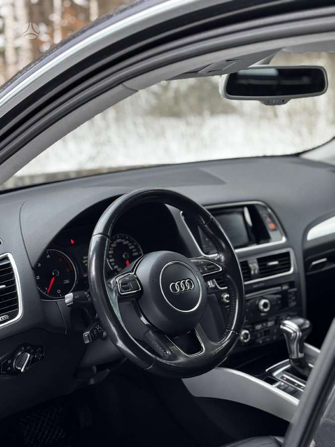 Audi Q5, 2.0 l., visureigis / krosoveris