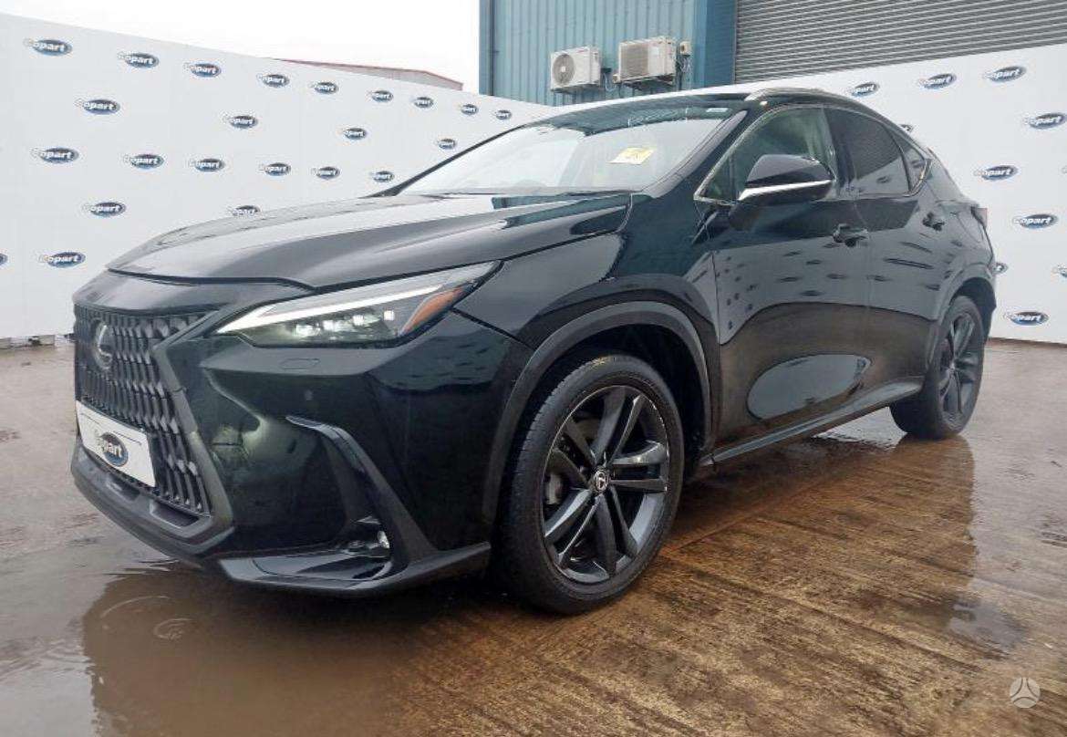 Lexus NX klasė dalimis