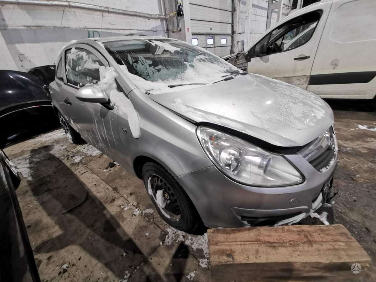 Opel Corsa rezerves daļās. 2026 6 01 pigios dalys utenoje 37068744056 ar