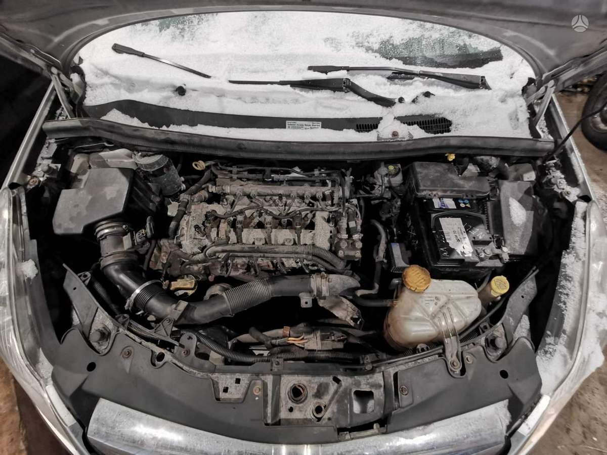 Opel Corsa rezerves daļās. 2026 6 01 pigios dalys utenoje 37068744056 ar