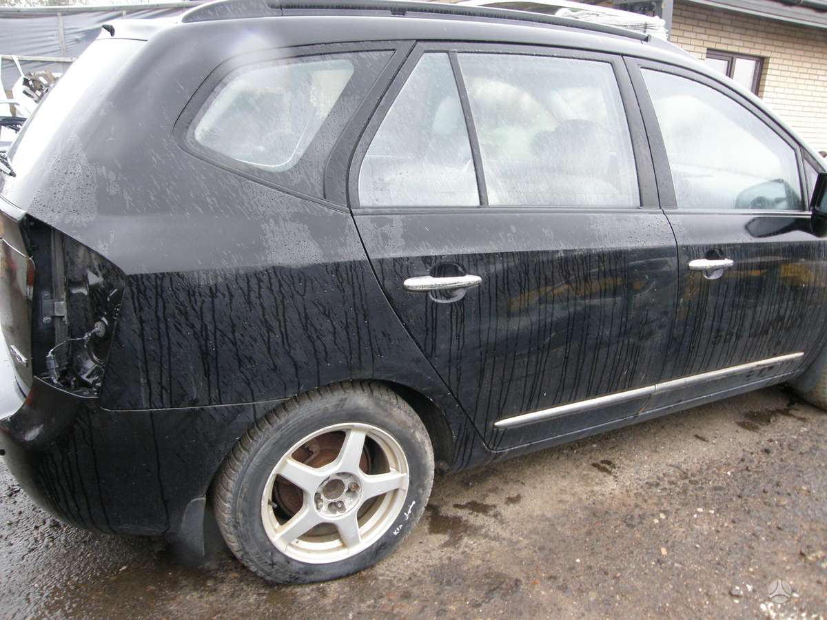 Kia Carens