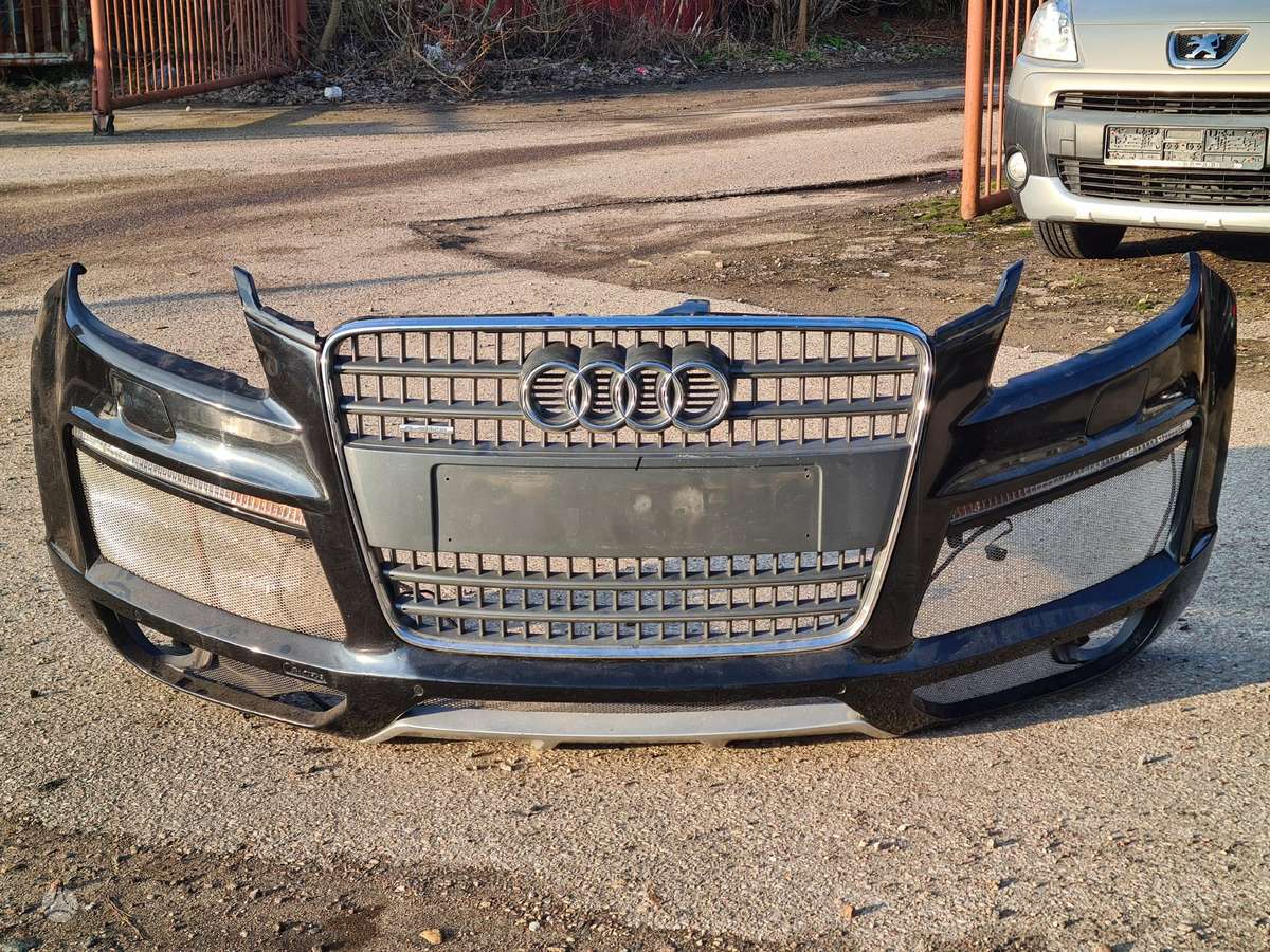 Audi Q7 bumpers