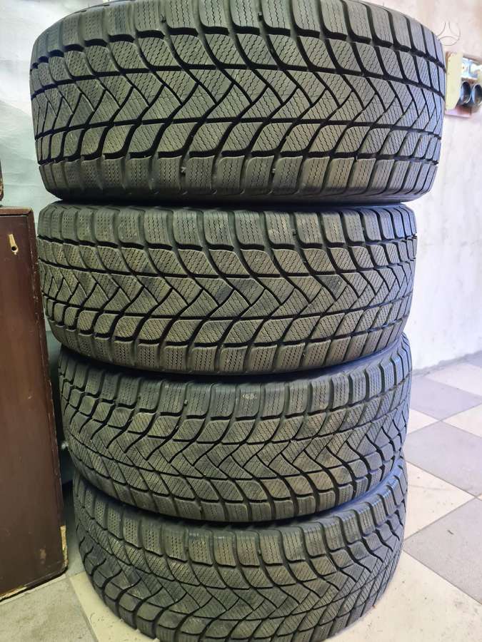 Landsail, зимние 245/45 R19