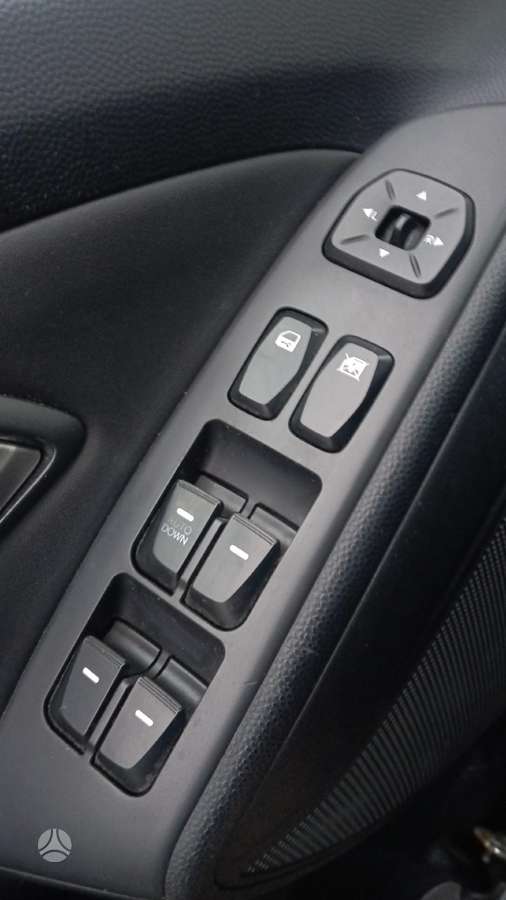 Hyundai ix35, 2.0 l., hatchback
