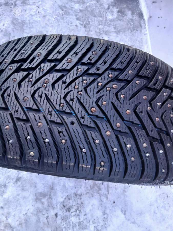 Nokian, winter 275/40 R19