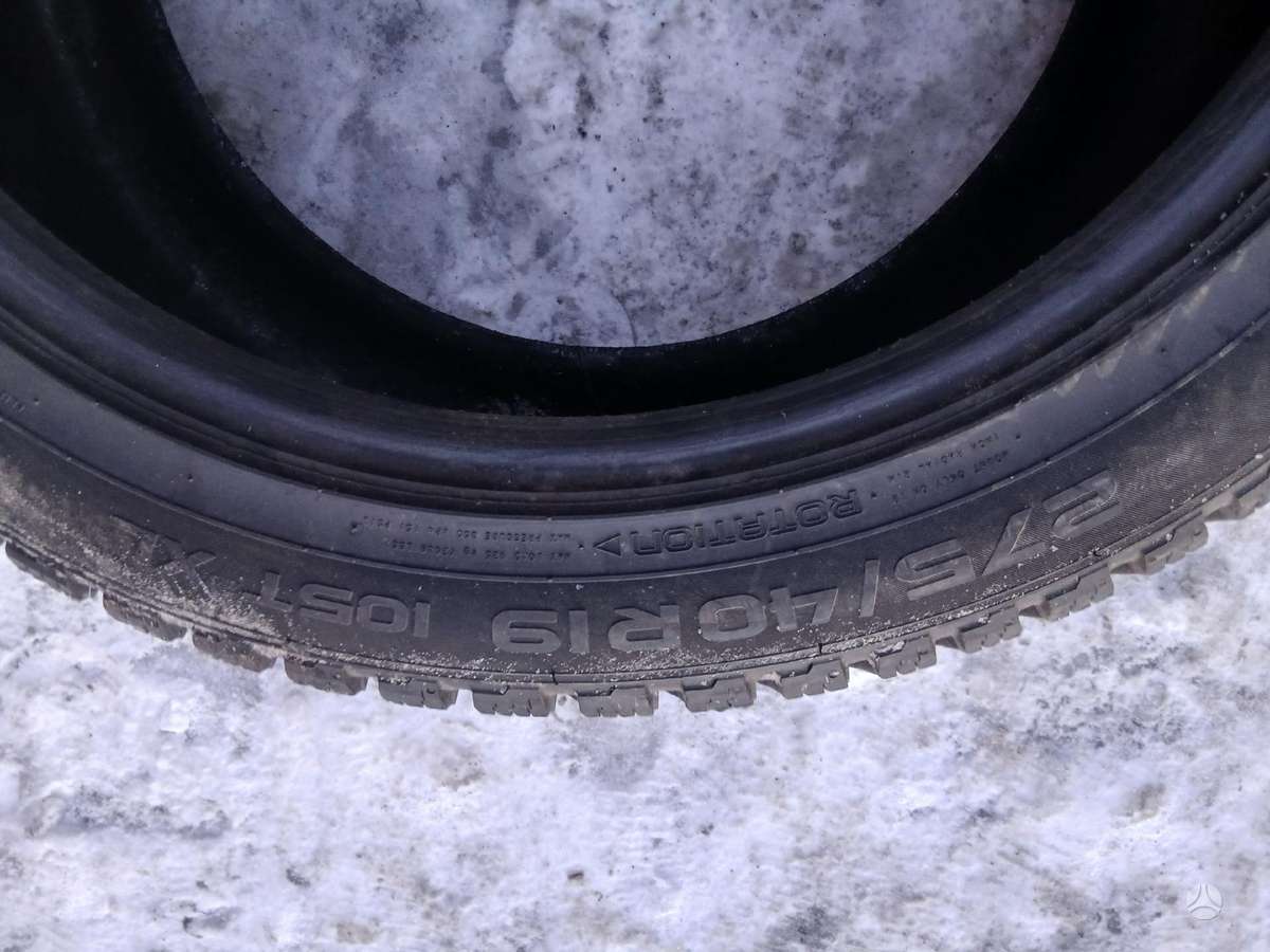 Nokian, зимние 275/40 R19