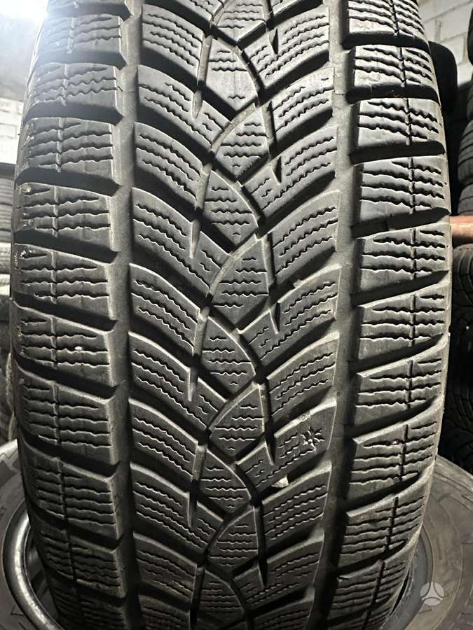 Goodyear, winter 225/65 R17