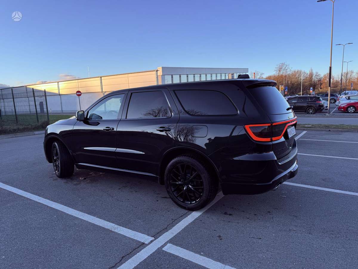 Dodge Durango, 5.7 l., off-road / crossover