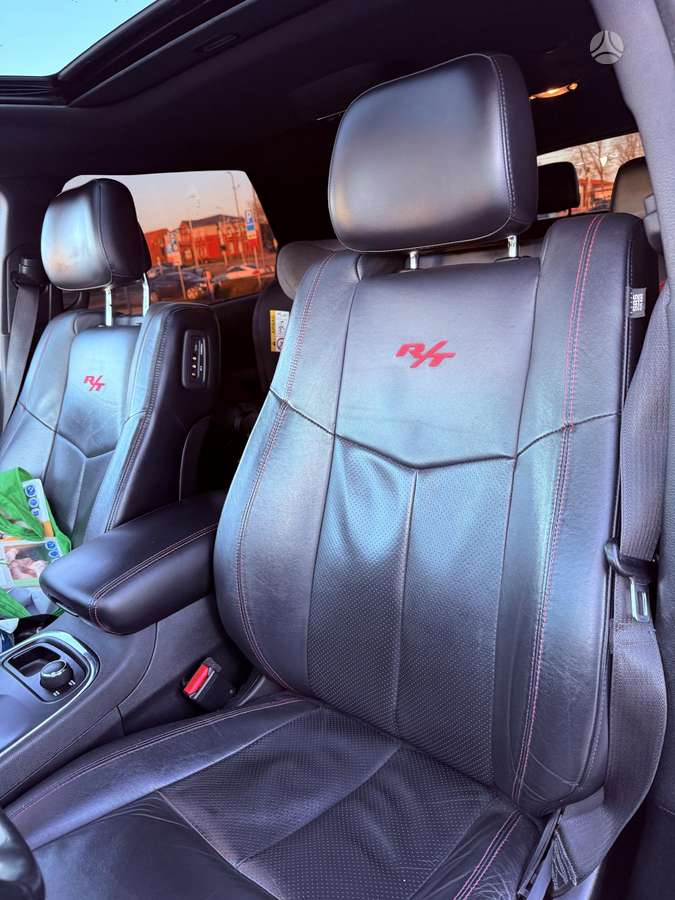 Dodge Durango, 5.7 l., off-road / crossover
