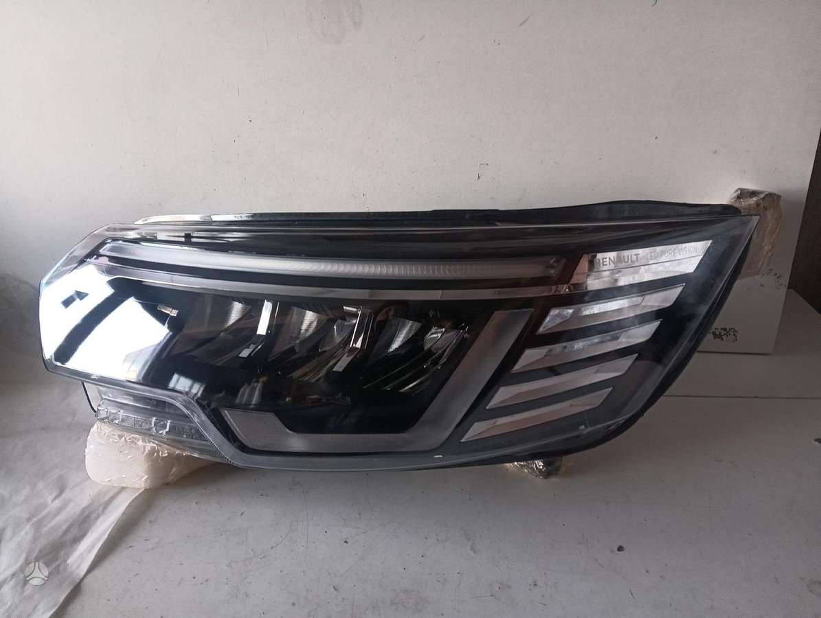 Renault Trafic body parts
