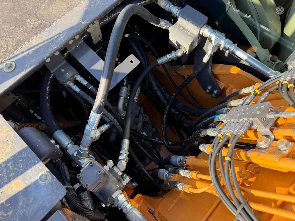 Case CX 210 D , THUMB HYD, экскаваторы