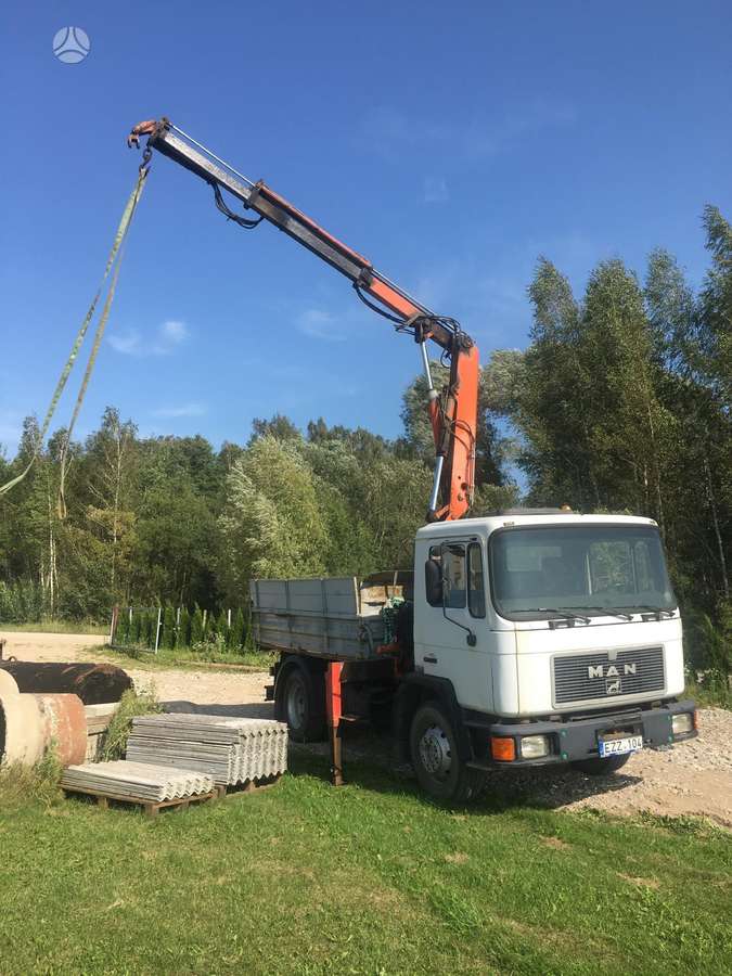 MAN 12, dumpers with crane