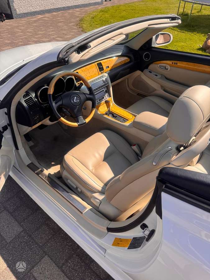 Lexus SC 430, 4.3 l., kabrioletas
