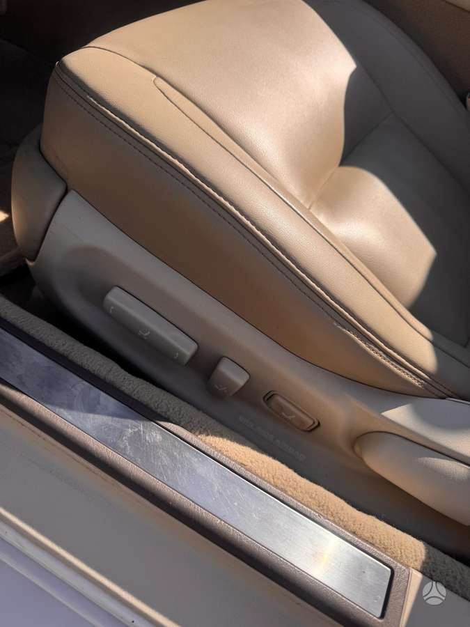 Lexus SC 430, 4.3 l., kabrioletas