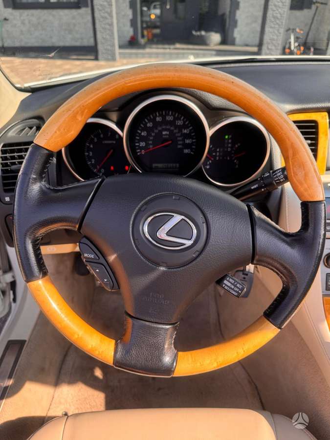 Lexus SC 430, 4.3 l., kabrioletas