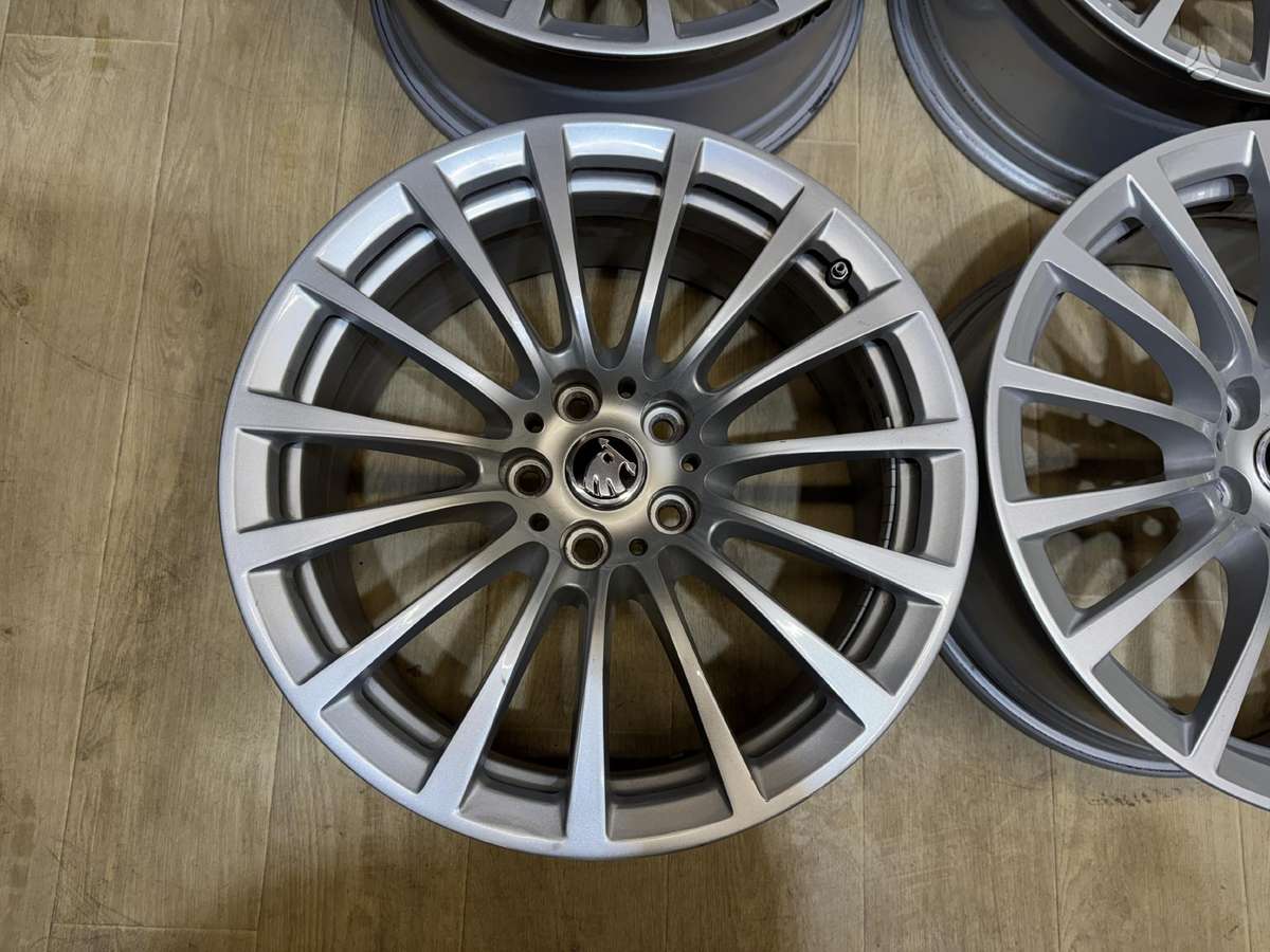 Skoda SUPERB, light alloy, R18