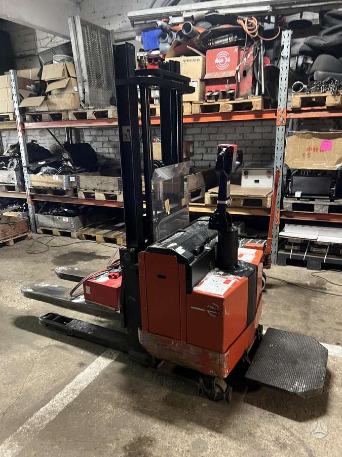 BT 1250, вилочные погрузчики