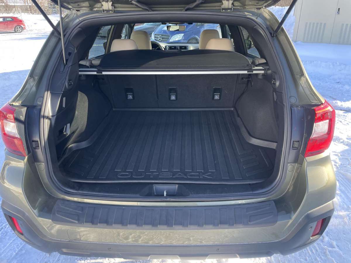 Subaru Outback, 3.6 l., Универсал