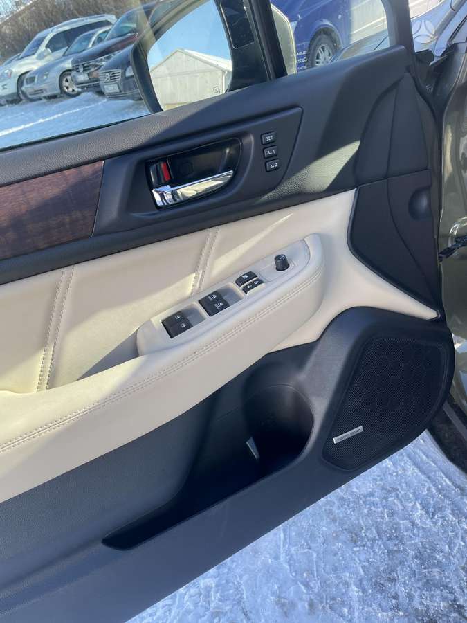 Subaru Outback, 3.6 l., Универсал