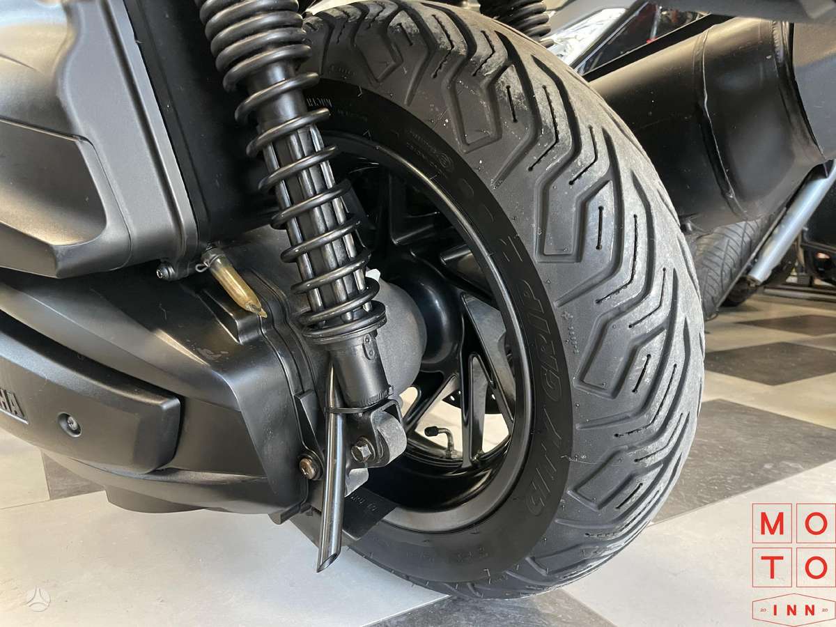 Yamaha XMAX 400 400cc, мотороллеры / мопеды