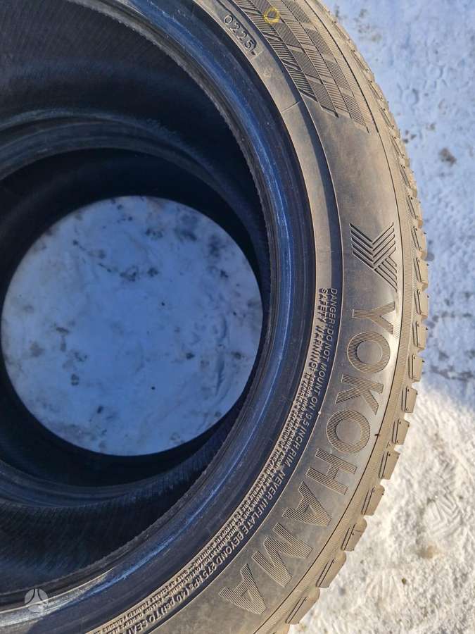 Yokohama, winter 255/50 R19