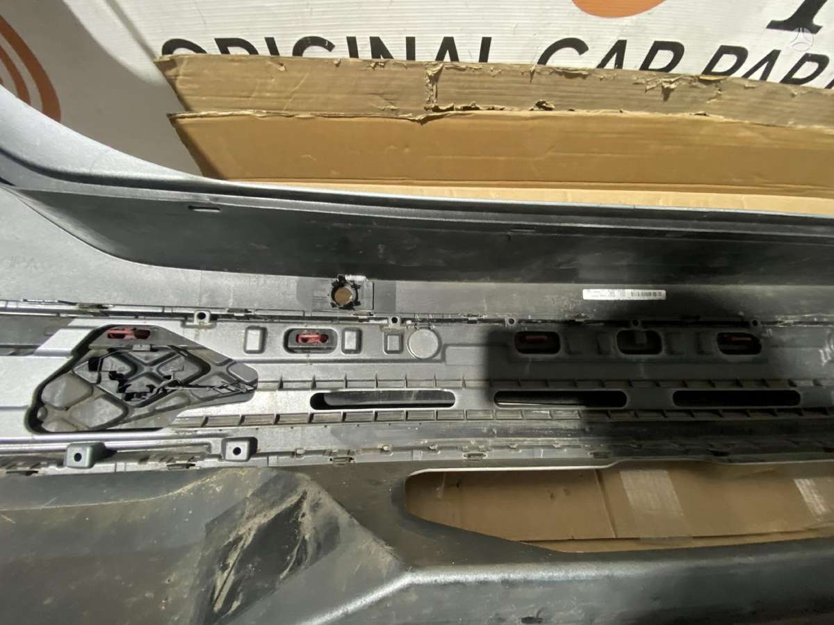 Volkswagen Passat, 3J0807421A
