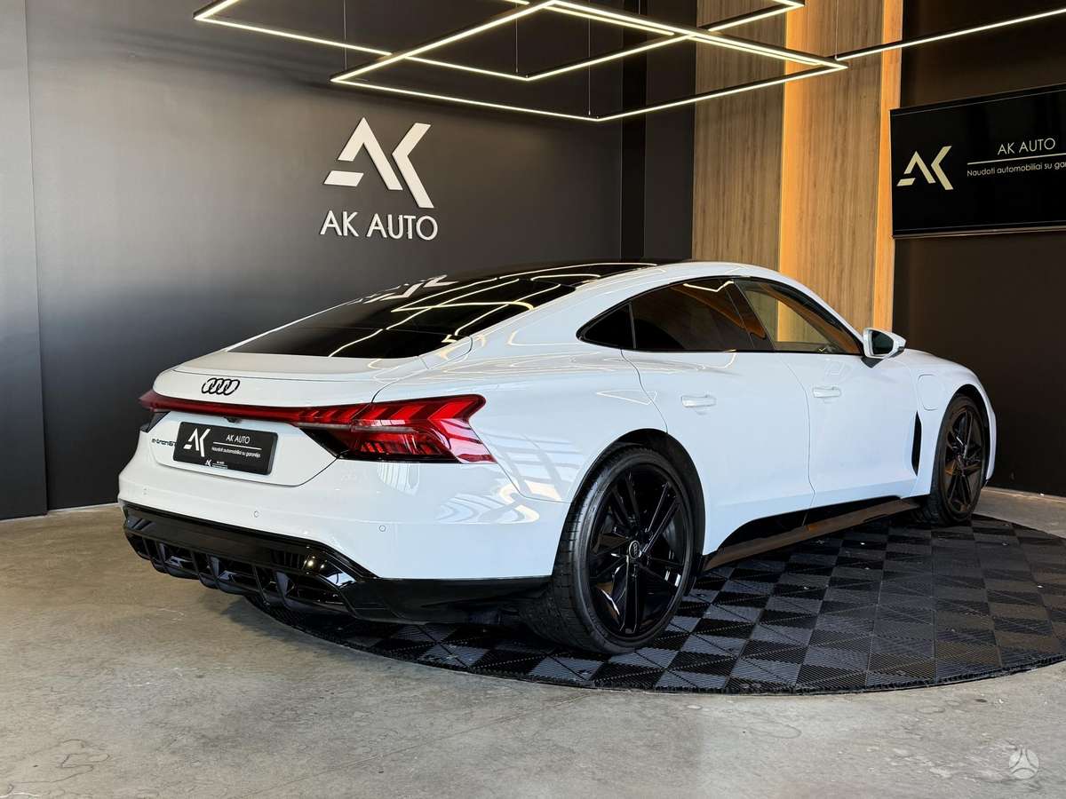 Audi e-tron GT, 93 kWh, hatchback