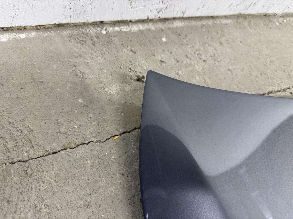 BMW 5 serija hood (front, rear)