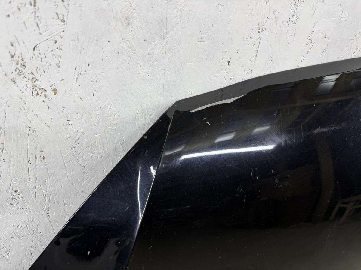 Volkswagen Golf hood (front, rear)