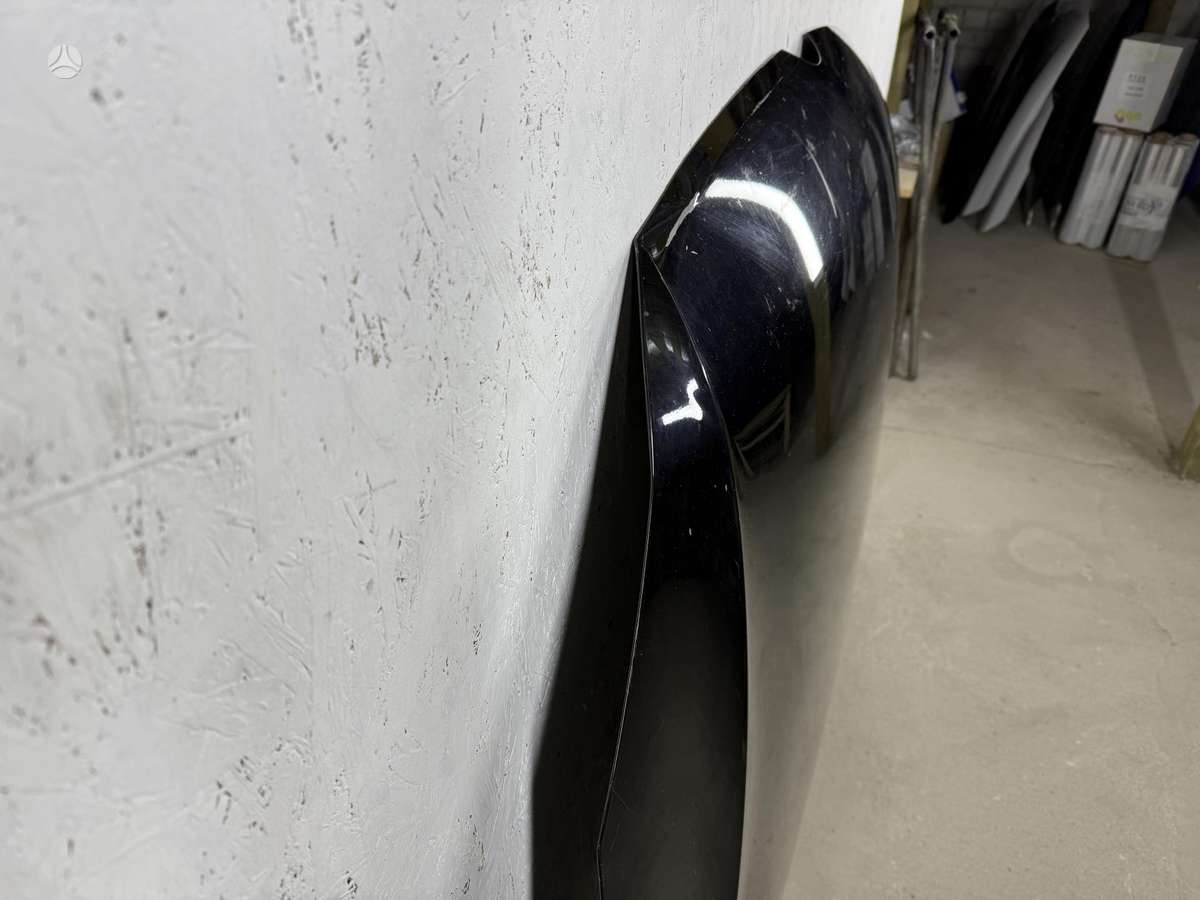 Volkswagen Golf hood (front, rear)
