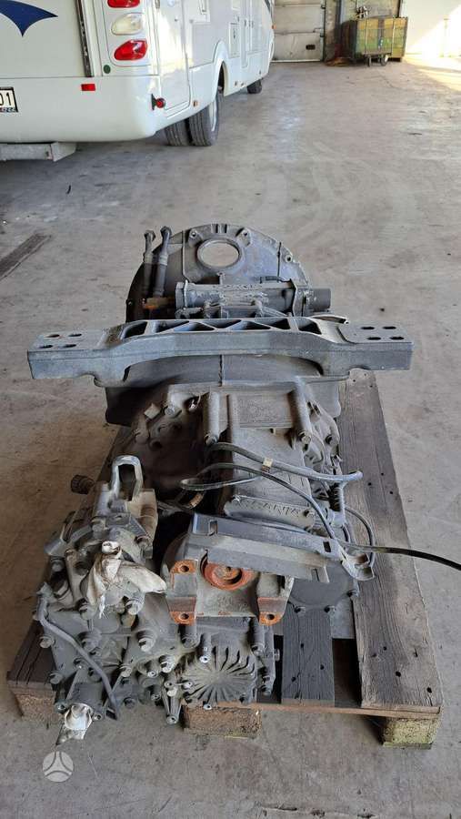 Scania GRSO pavarų dėžė, тягачи