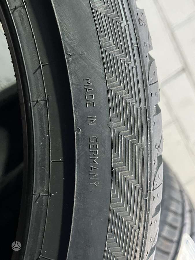 Gislaved Ultra Speed 2, summer 225/40 R19