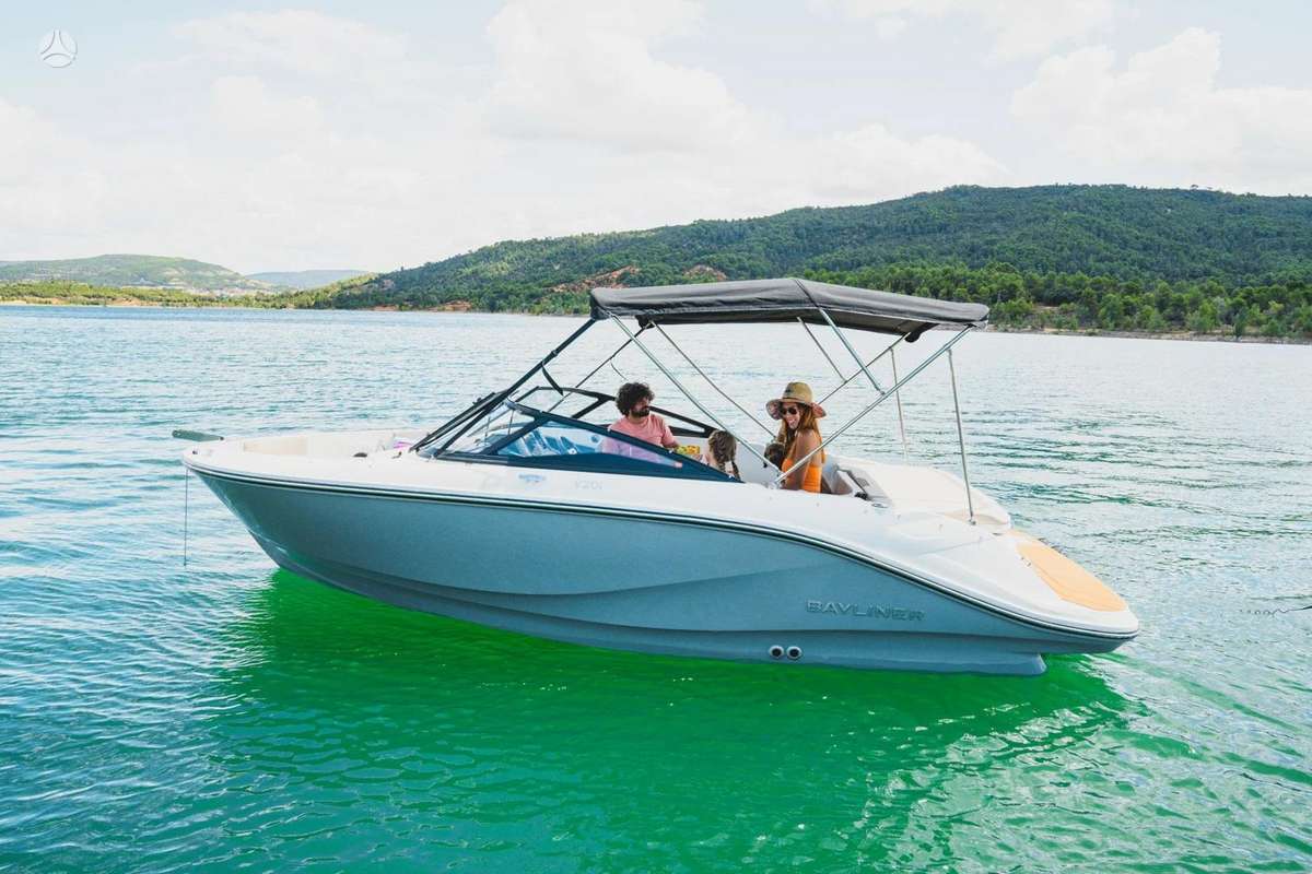 BAYLINER V20i, yachts / cruisers