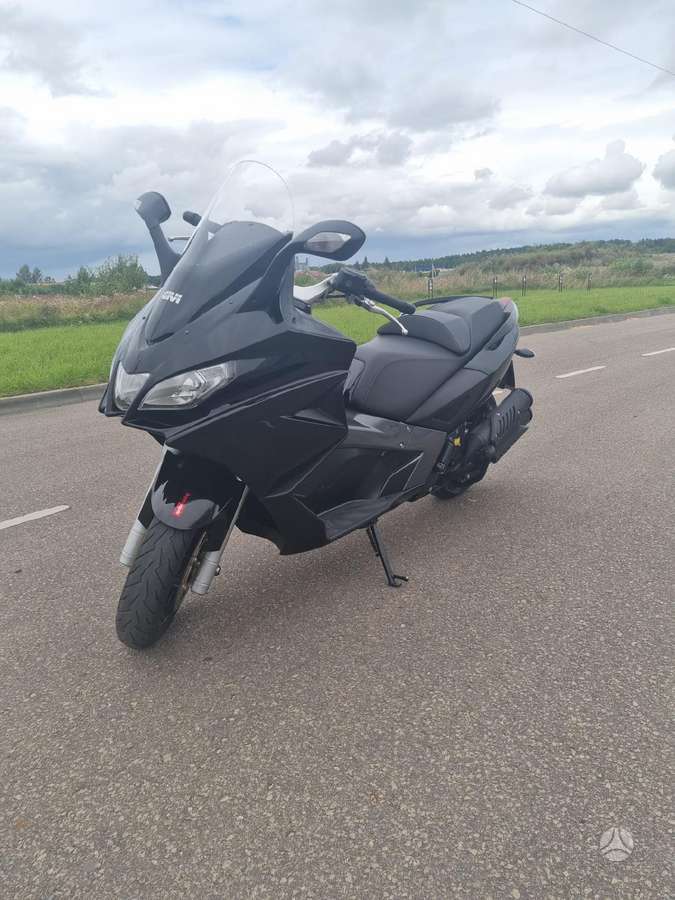 Aprilia SRV 839cc, мотороллеры / мопеды