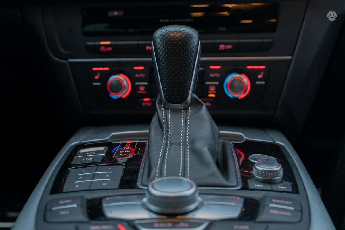 Audi A6, 3.0 l., Универсал