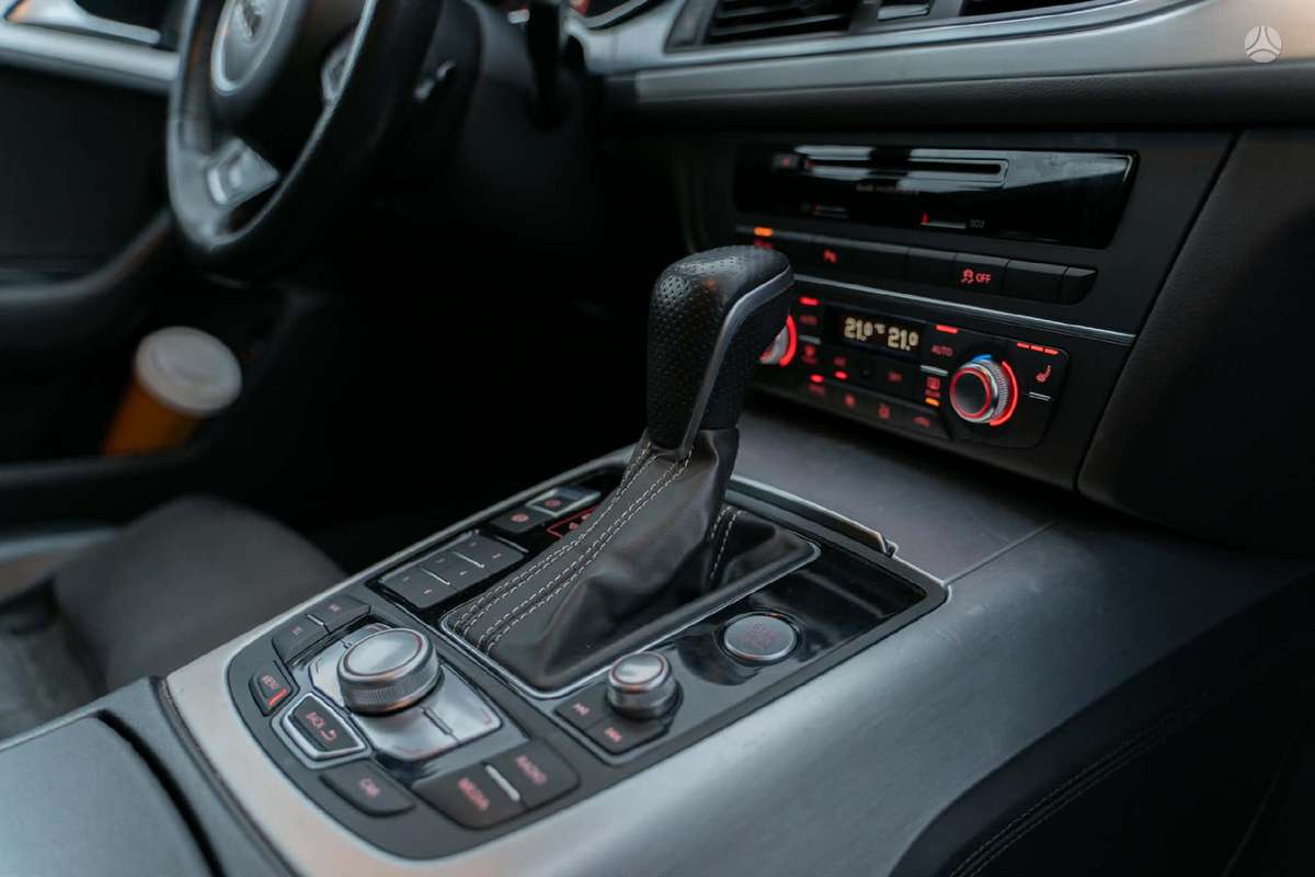 Audi A6, 3.0 l., Универсал