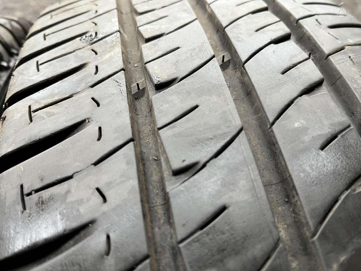 Michelin Agilis 8mm, summer 235/65 R16