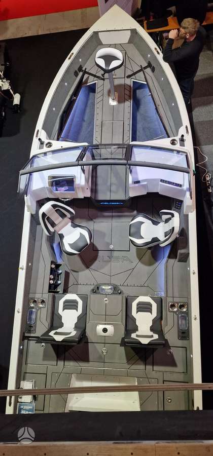 ALBA 650 DC, yachts / cruisers