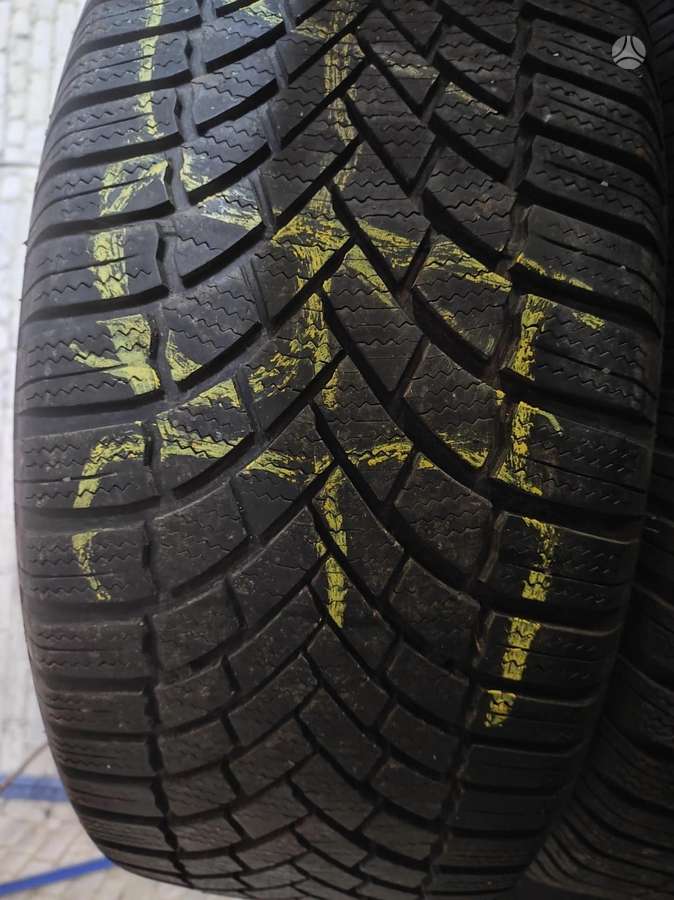 Bridgestone, žieminės 235/55 R17