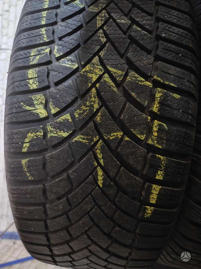 Bridgestone, зимние 235/55 R17
