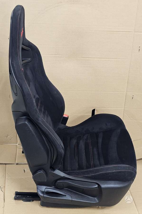 Renault Megane seats