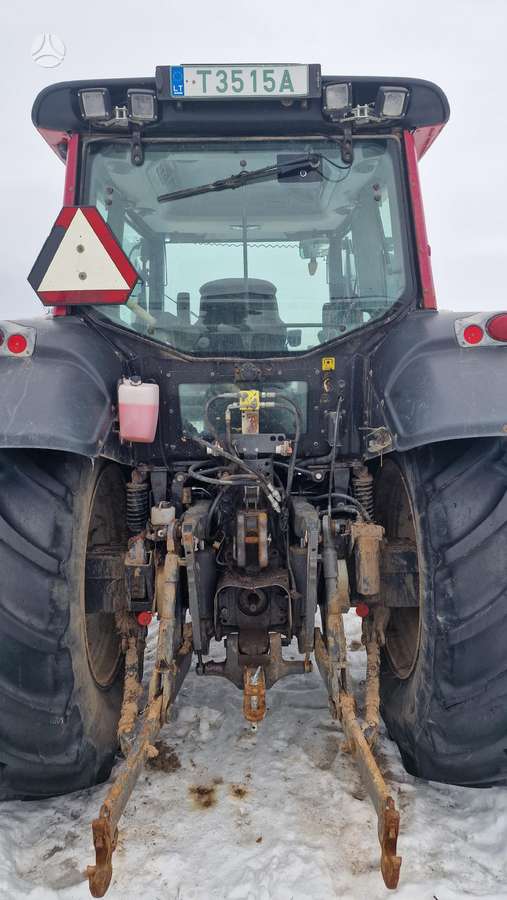 Valtra N123H, traktoriai