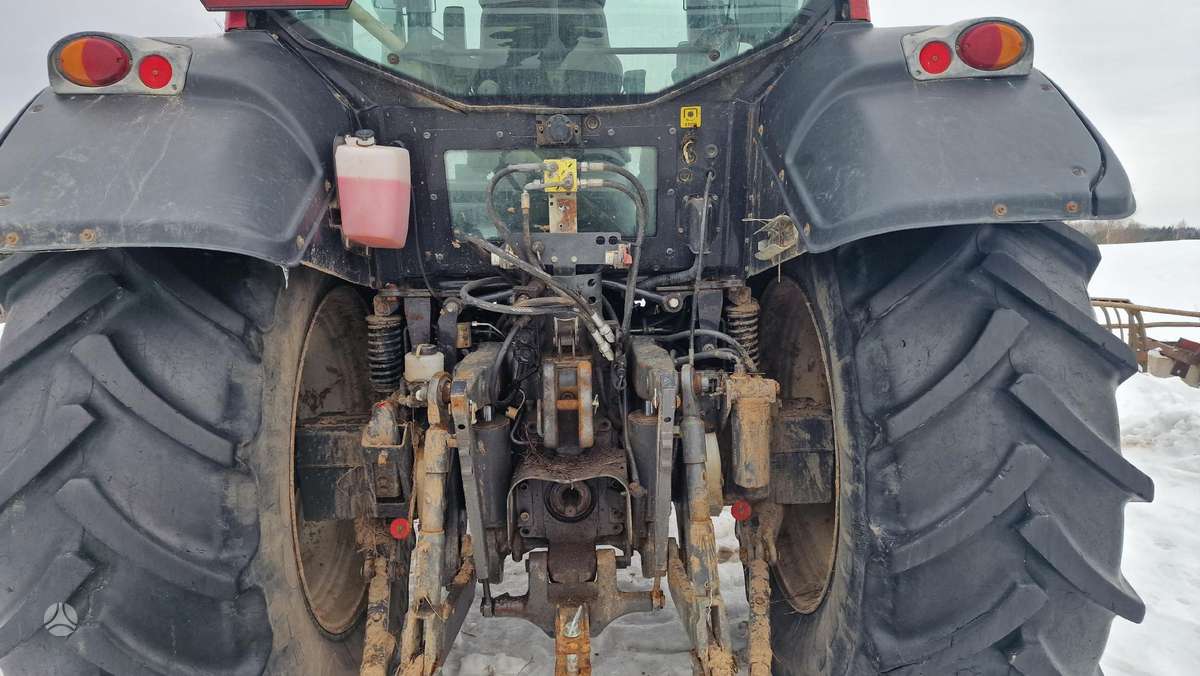 Valtra N123H, traktoriai