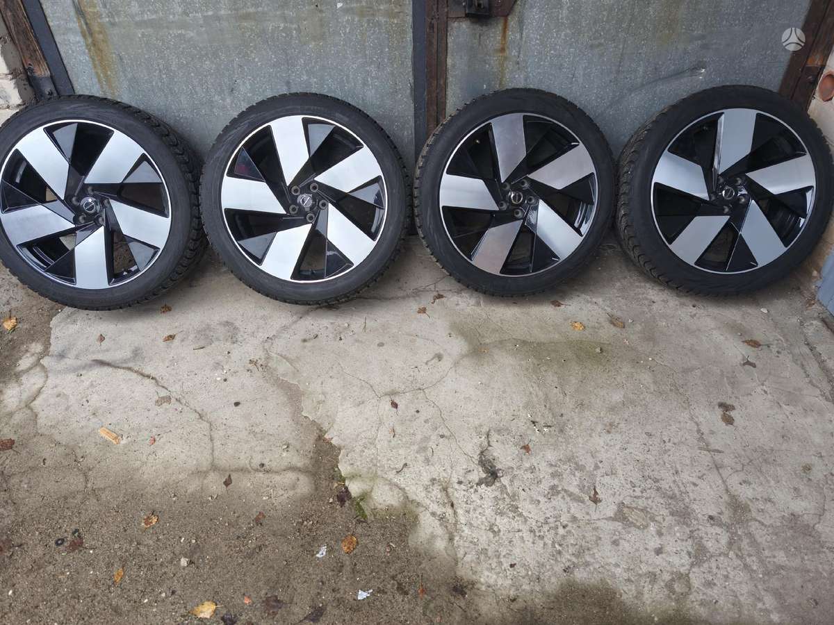 Volvo, lengvojo lydinio, R20