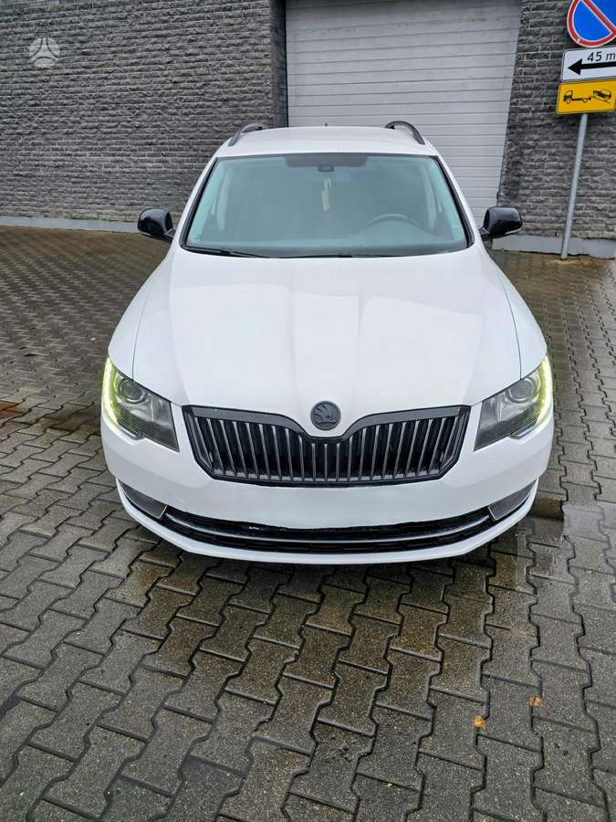 Škoda Superb - 3