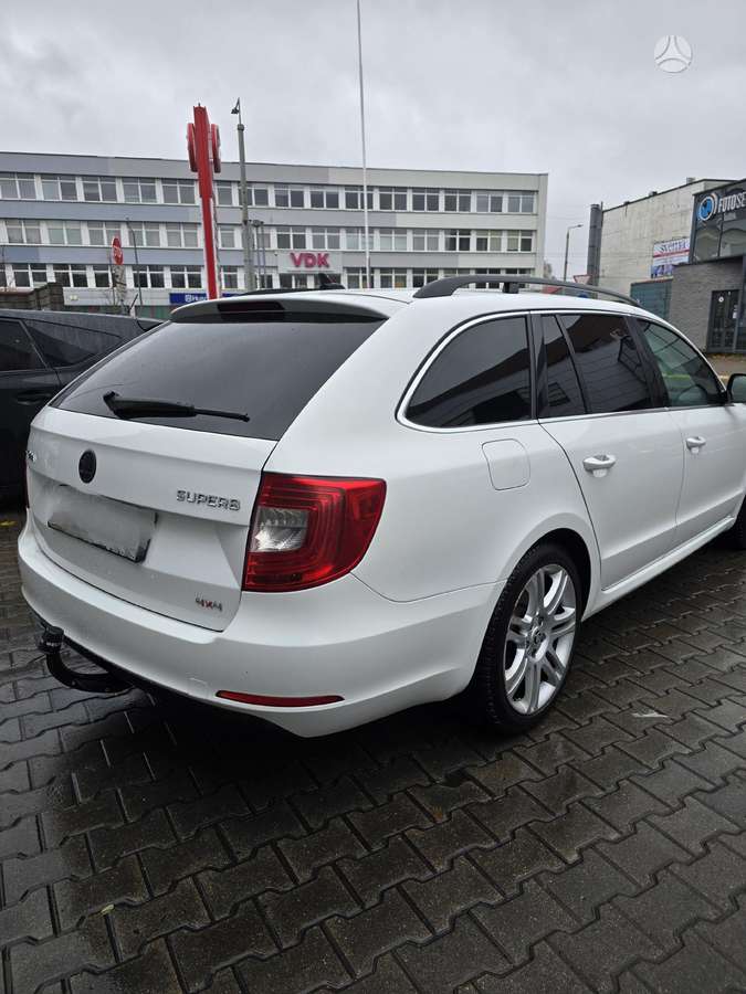Skoda Superb, 2.0 l., Универсал