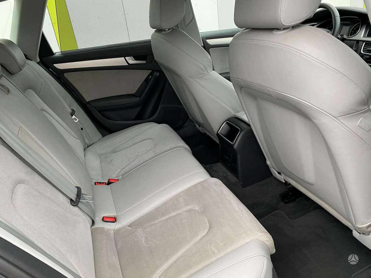 Audi A4, 2.0 l., universalas