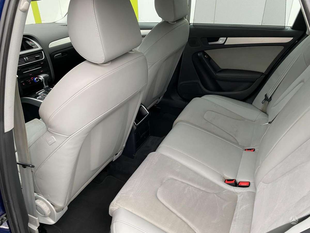 Audi A4, 2.0 l., Универсал
