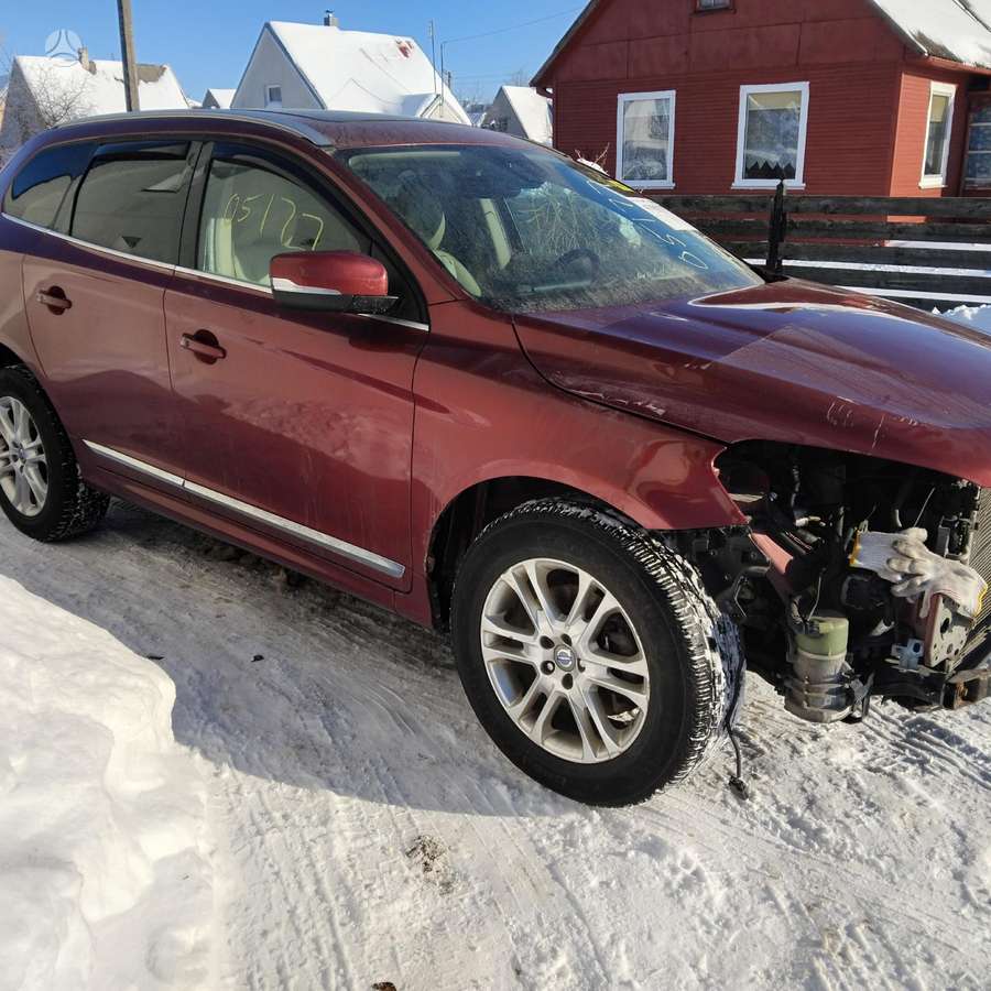 Volvo XC60 for parts