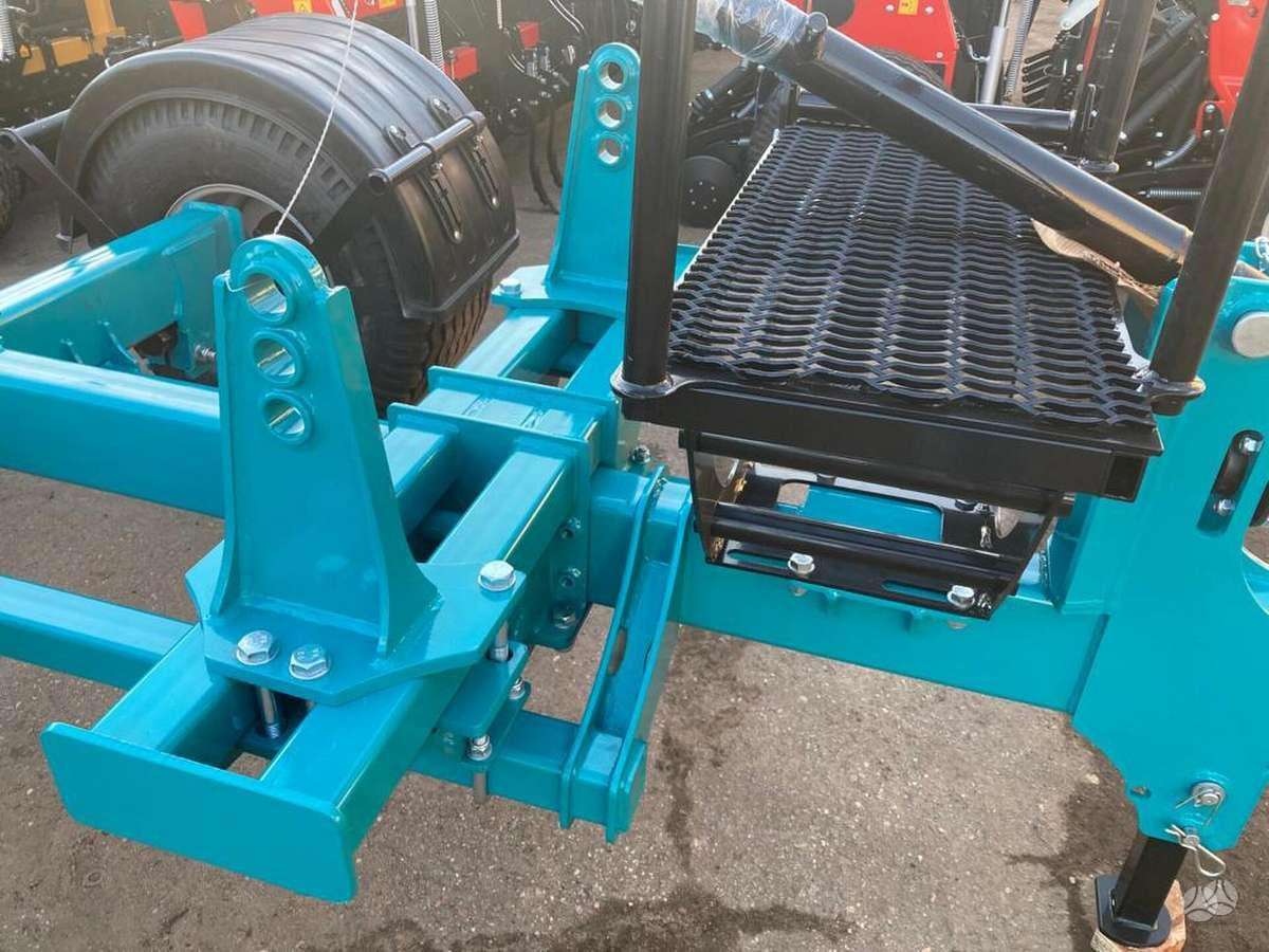 -Kita- Agrohasat 1000-2500, spreaders